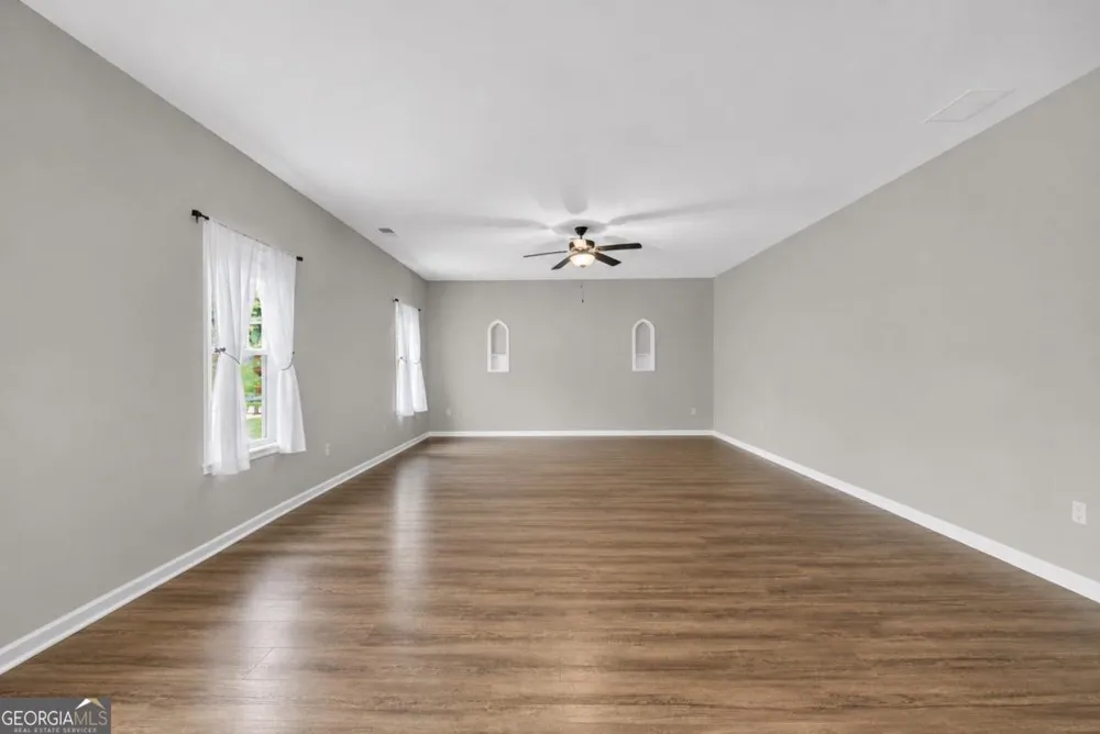141 Lindsey DR Bremen, GA 30110