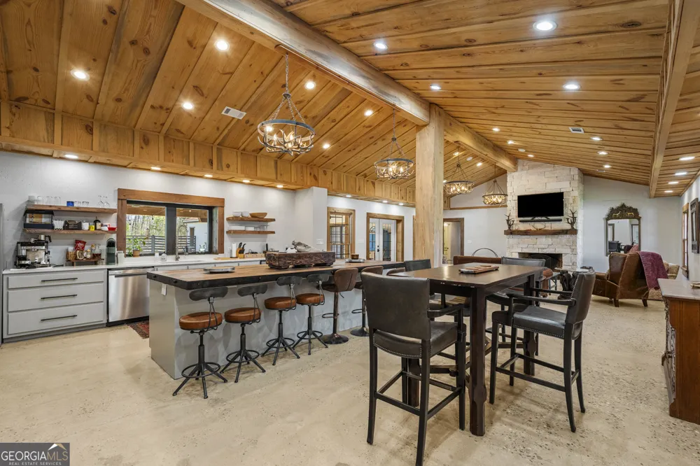 1229 Pierce RD Waverly Hall, GA 31831