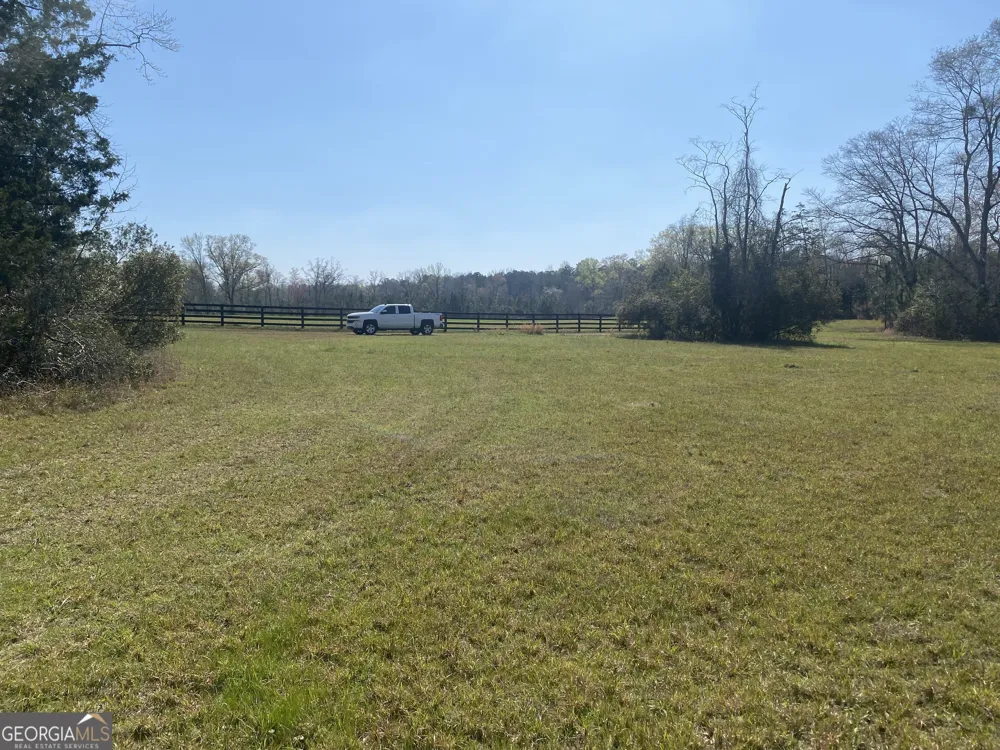 1229 Pierce RD Waverly Hall, GA 31831