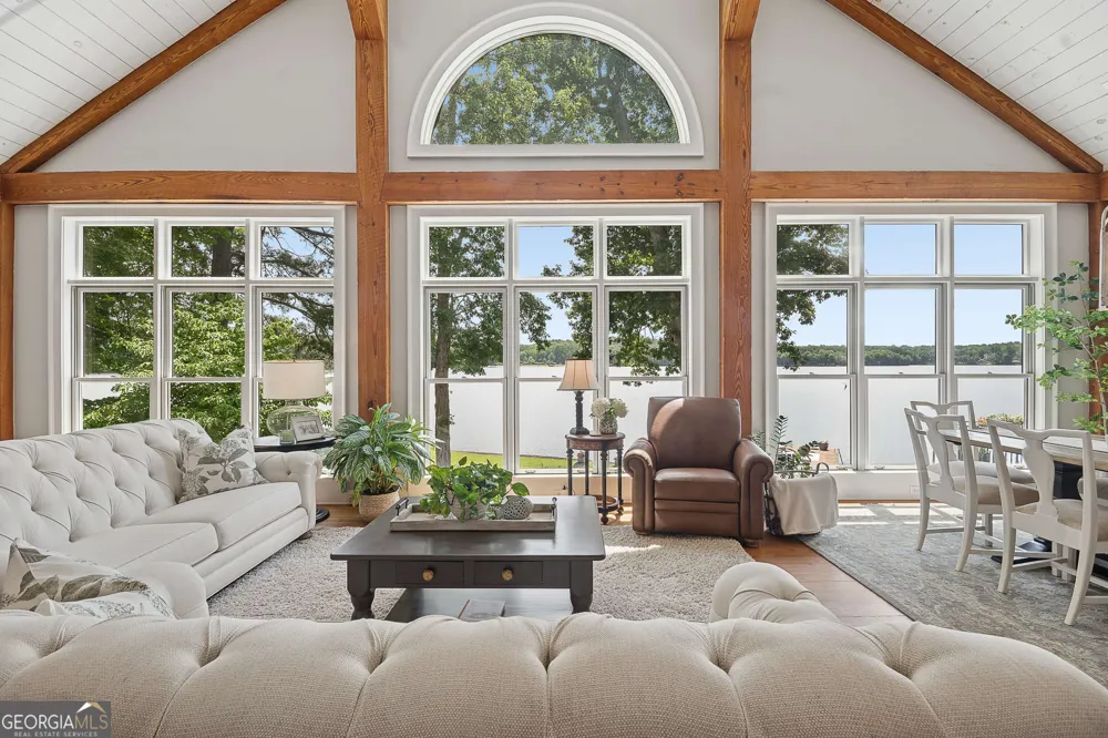 102 Pebblestump PT Peachtree City, GA 30269