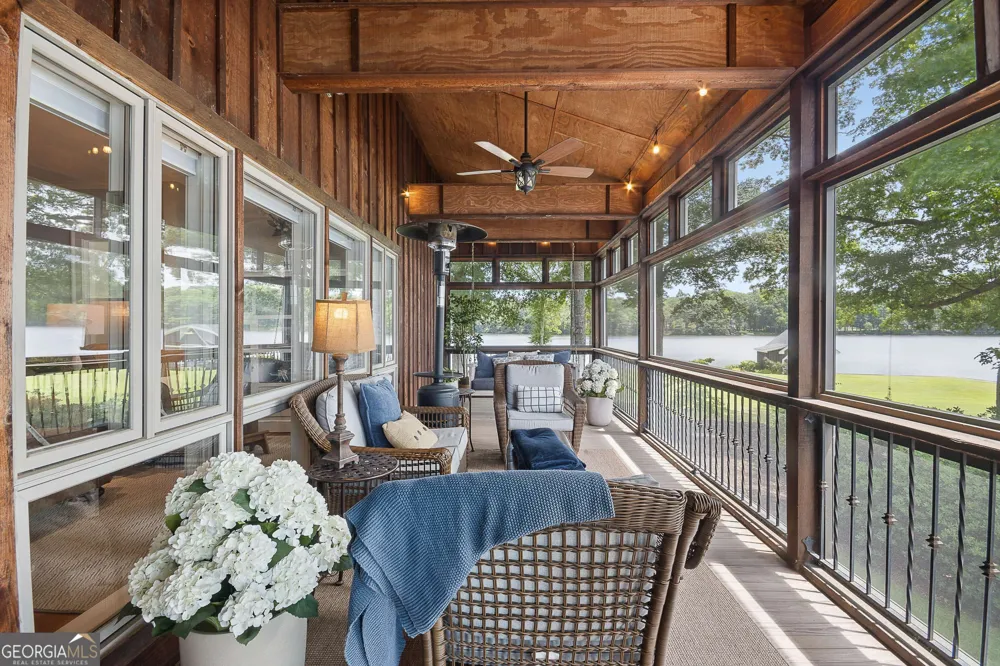 102 Pebblestump PT Peachtree City, GA 30269