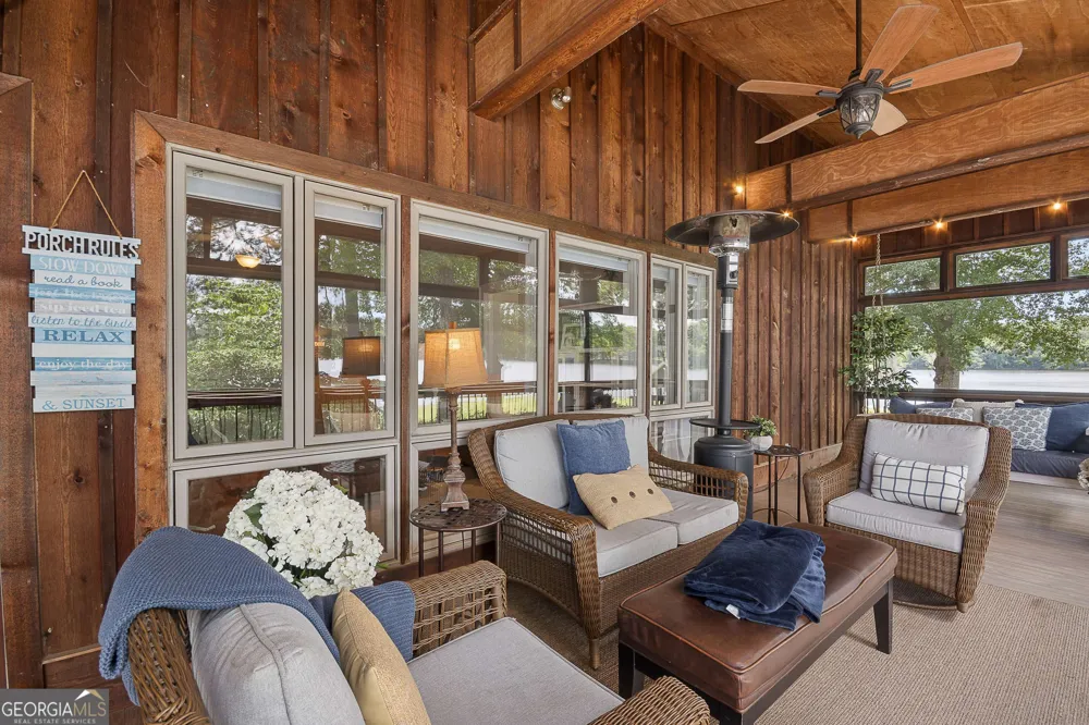102 Pebblestump PT Peachtree City, GA 30269