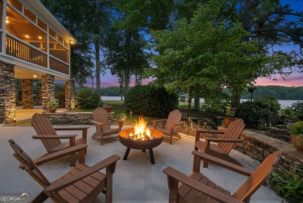102 Pebblestump PT Peachtree City, GA 30269