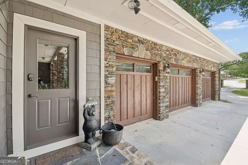 102 Pebblestump PT Peachtree City, GA 30269