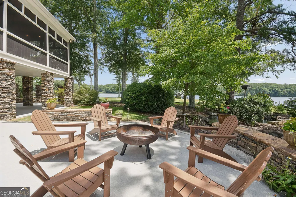 102 Pebblestump PT Peachtree City, GA 30269