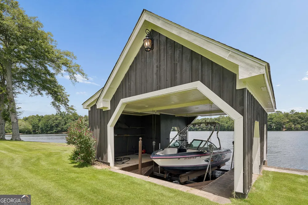 102 Pebblestump PT Peachtree City, GA 30269