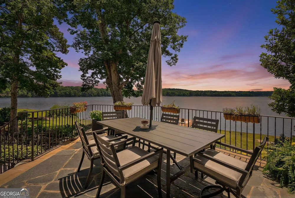 102 Pebblestump PT Peachtree City, GA 30269