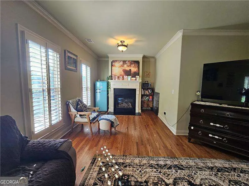 10924 Waters RD Alpharetta, GA 30022