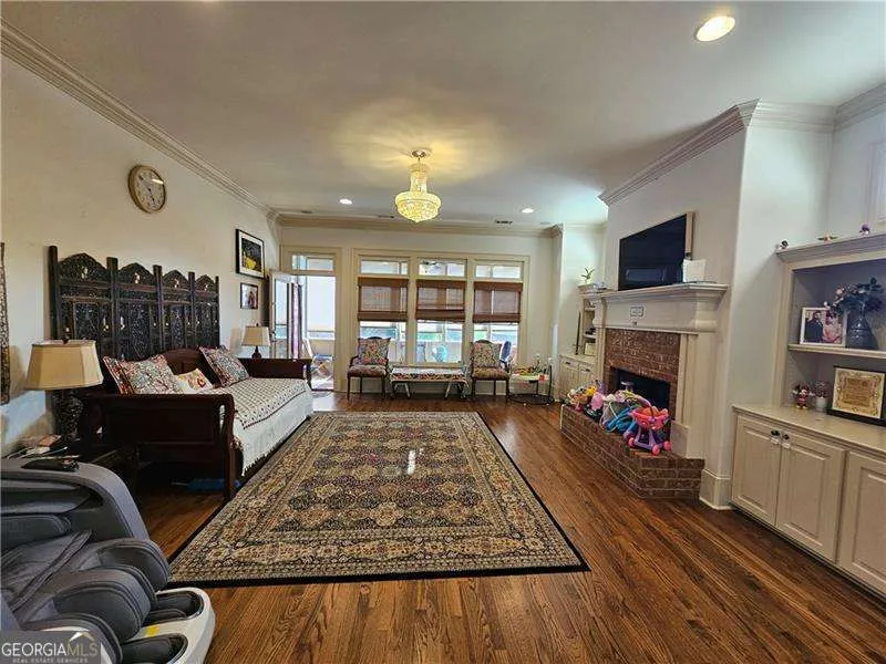 10924 Waters RD Alpharetta, GA 30022