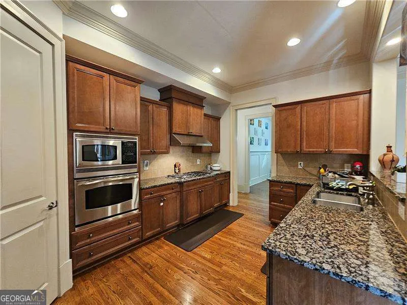 10924 Waters RD Alpharetta, GA 30022