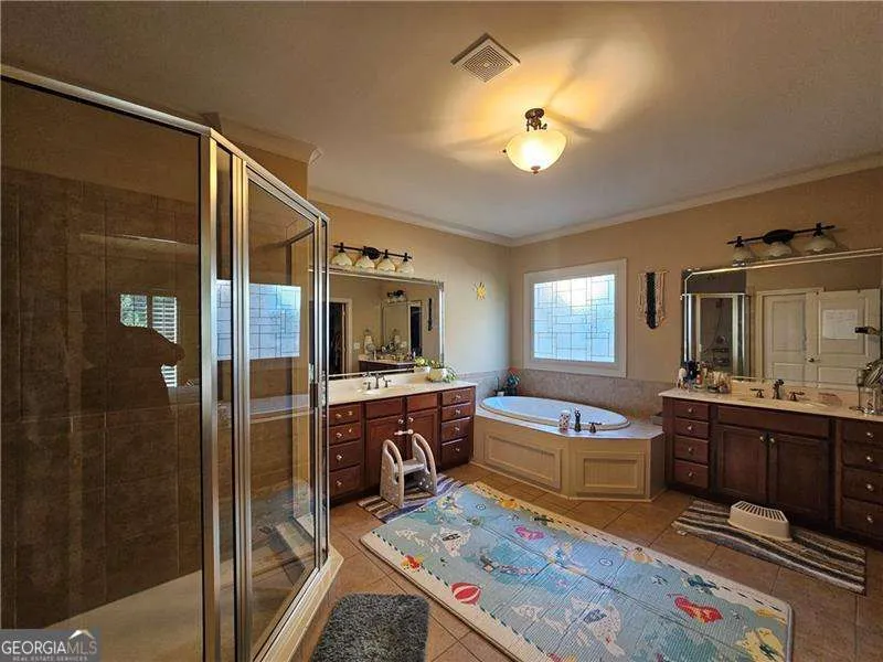 10924 Waters RD Alpharetta, GA 30022