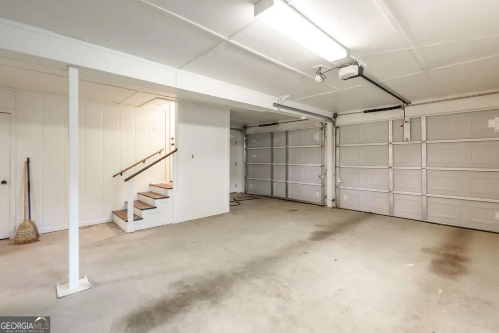1180 Green Briar DR Madison, GA 30650