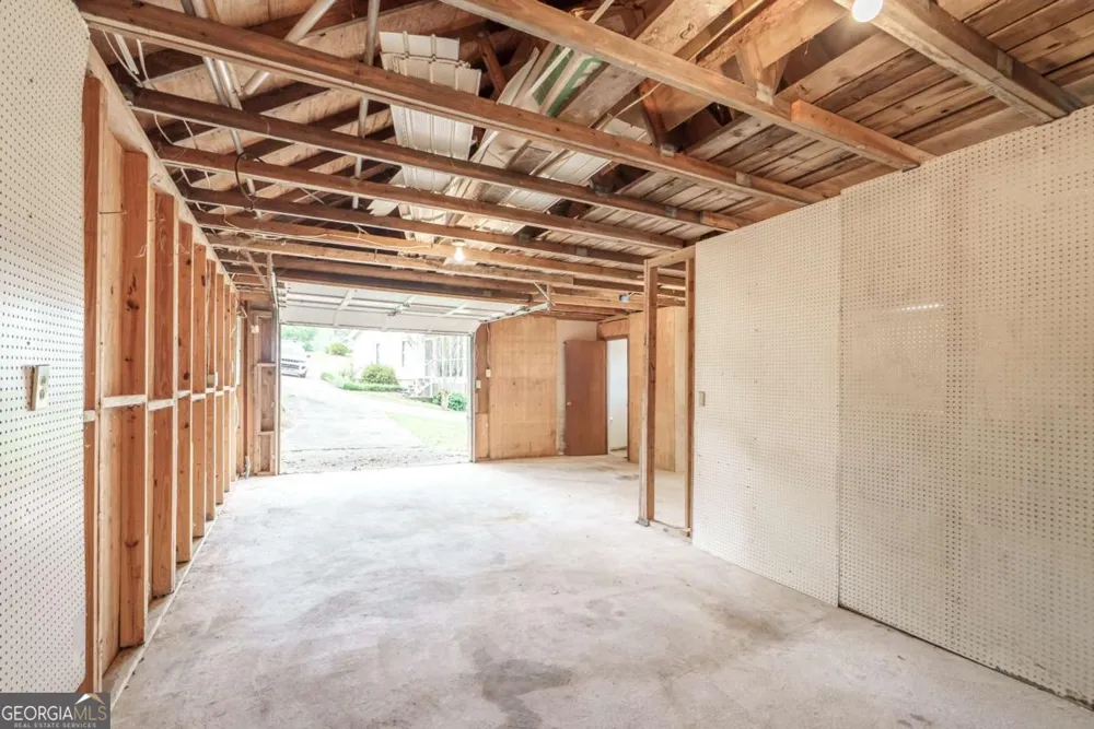 1180 Green Briar DR Madison, GA 30650
