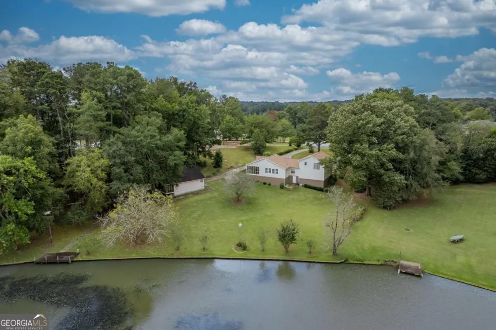 1180 Green Briar DR Madison, GA 30650