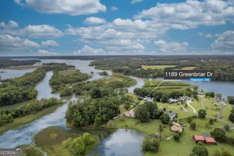 1180 Green Briar DR