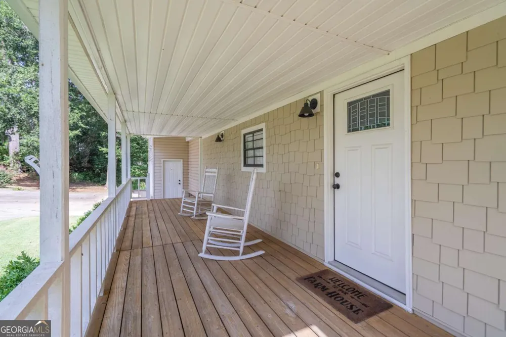 1180 Green Briar DR Madison, GA 30650