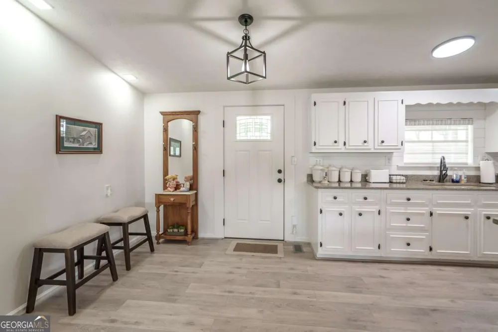 1180 Green Briar DR Madison, GA 30650