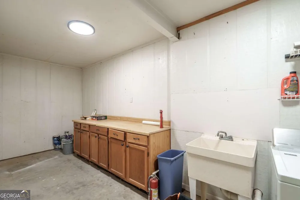 1180 Green Briar DR Madison, GA 30650