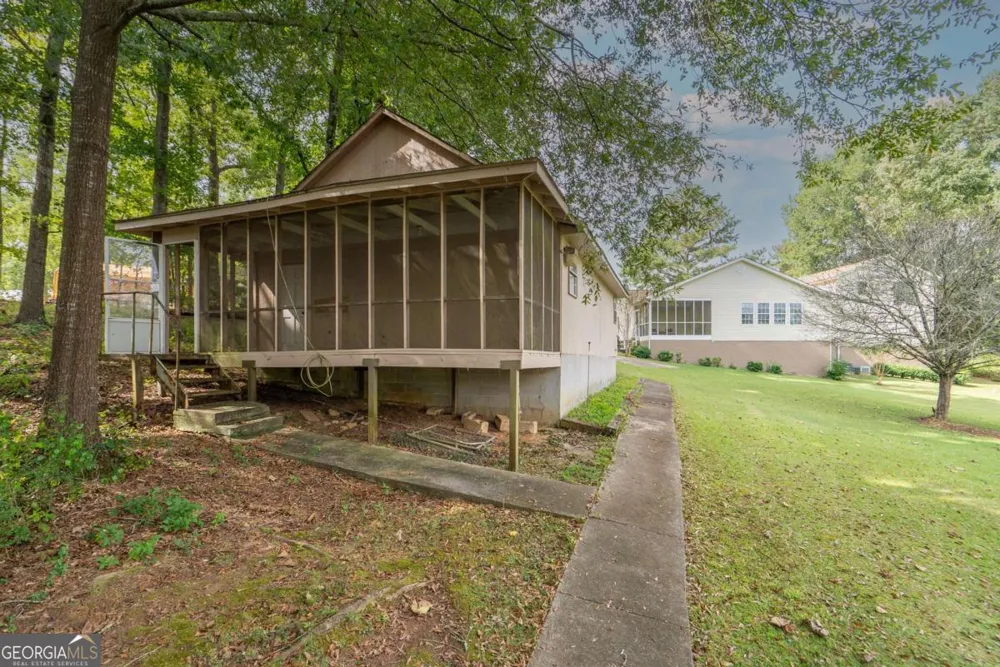 1180 Green Briar DR Madison, GA 30650