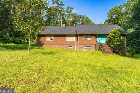 2911 Happy Hollow DR SE