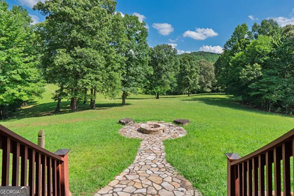 196 Creek Camp RD Ellijay, GA 30536