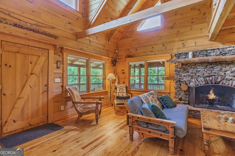 196 Creek Camp RD Ellijay, GA 30536