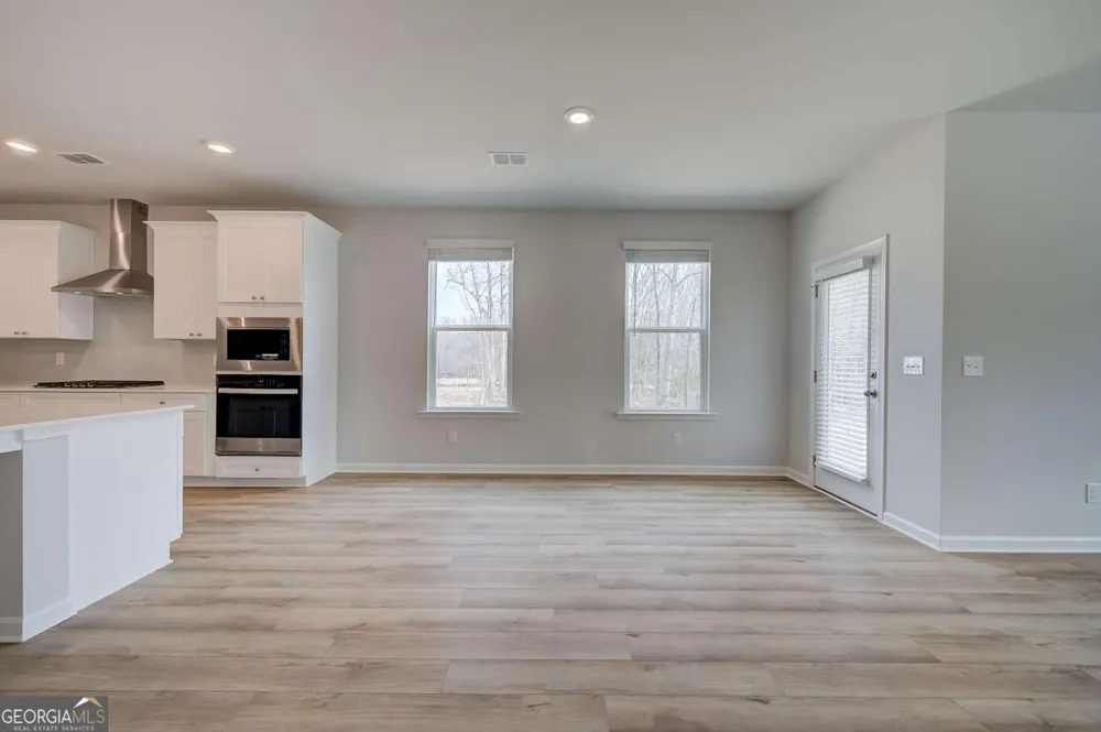 2424 Dixon PL Lawrenceville, GA 30045