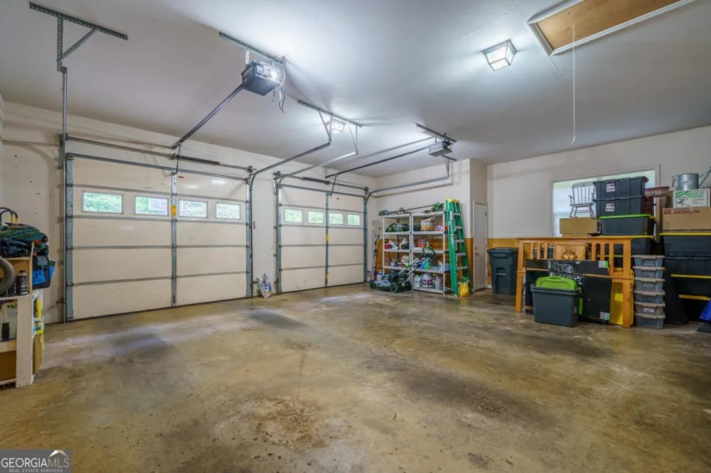 387 Leonard Evans RD Ellijay, GA 30540
