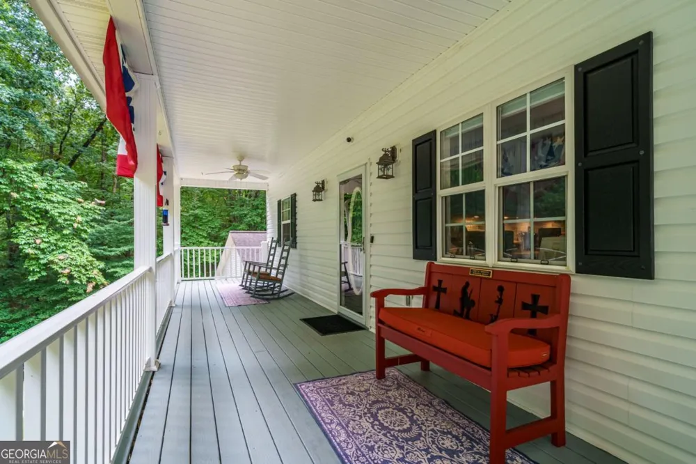 387 Leonard Evans RD Ellijay, GA 30540