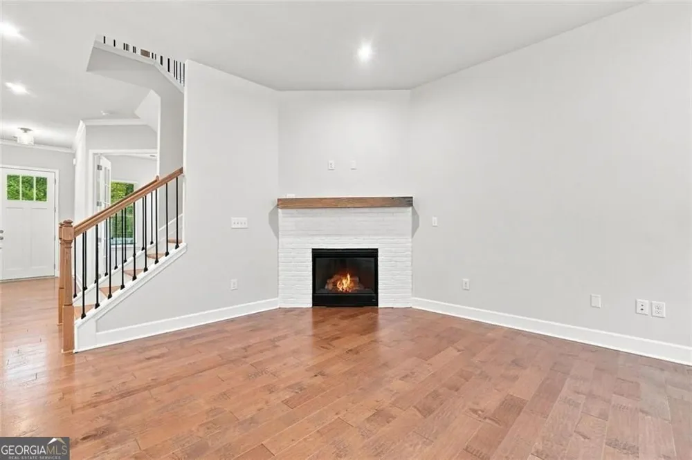 1118 Turnwell Kennesaw, GA 30152
