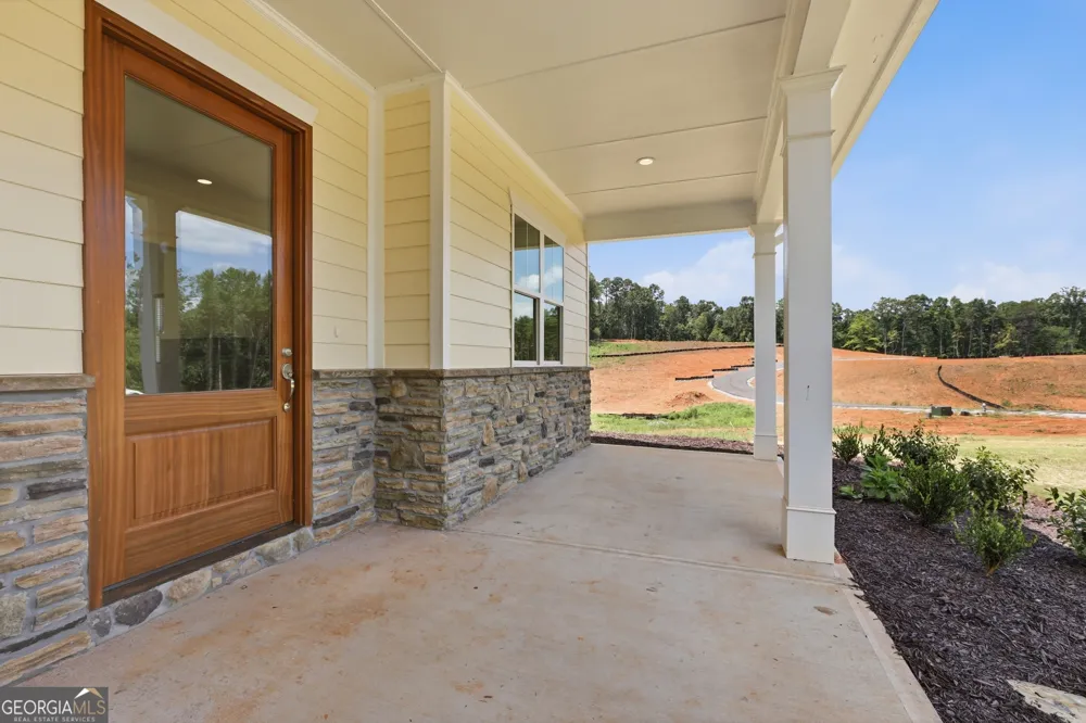 114 Grove Park DR Cornelia, GA 30531