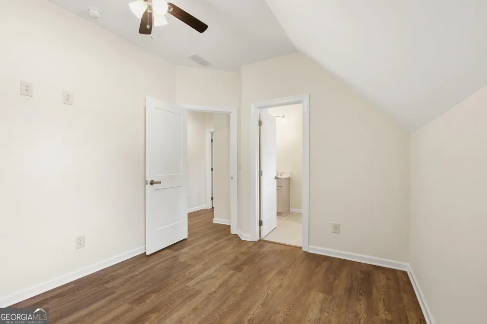 114 Grove Park DR Cornelia, GA 30531