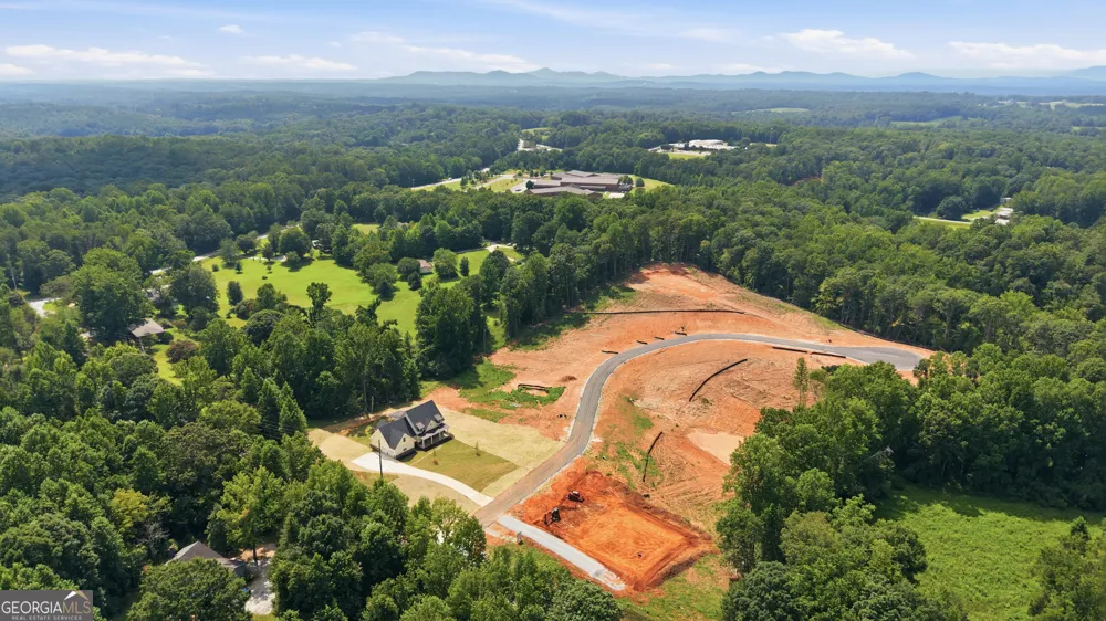 114 Grove Park DR Cornelia, GA 30531