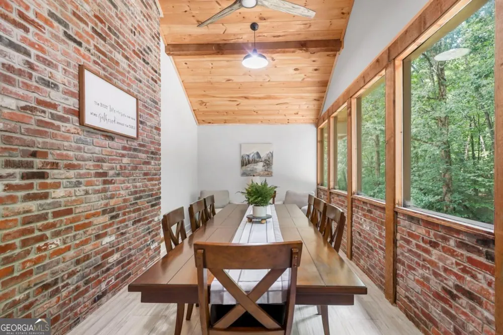36 Dapple LN Ellijay, GA 30540