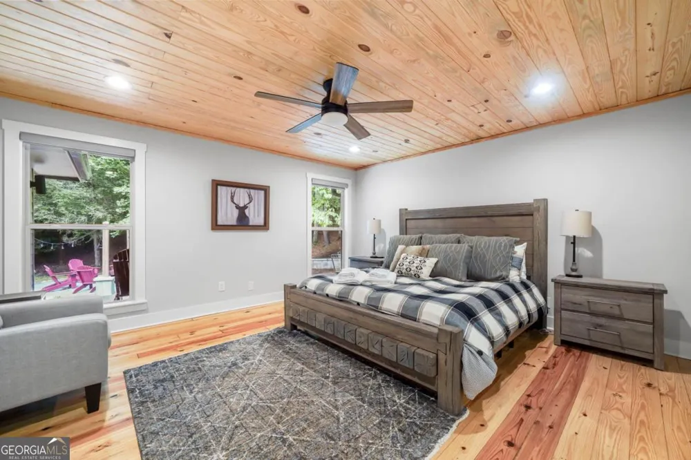 36 Dapple LN Ellijay, GA 30540