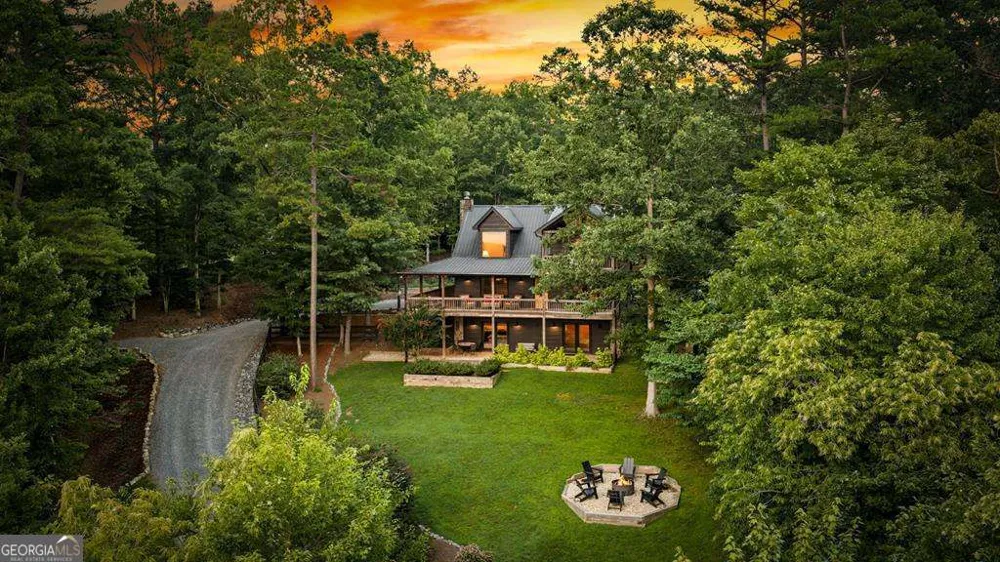 185 Austin Mountain RD Copperhill, TN 37317