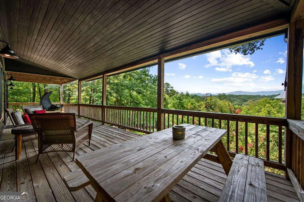 185 Austin Mountain RD Copperhill, TN 37317