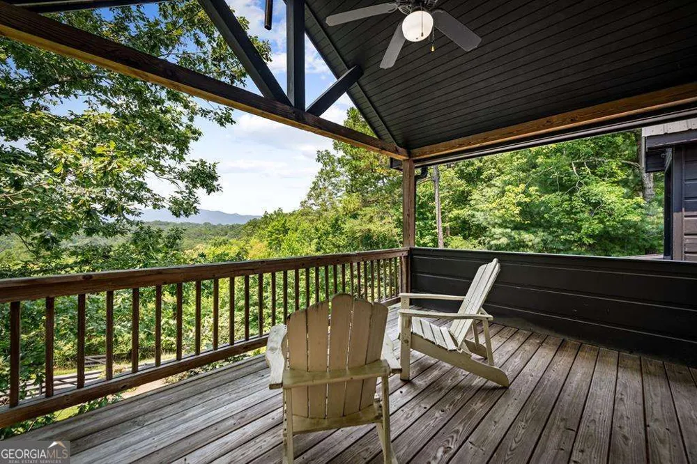 185 Austin Mountain RD Copperhill, TN 37317