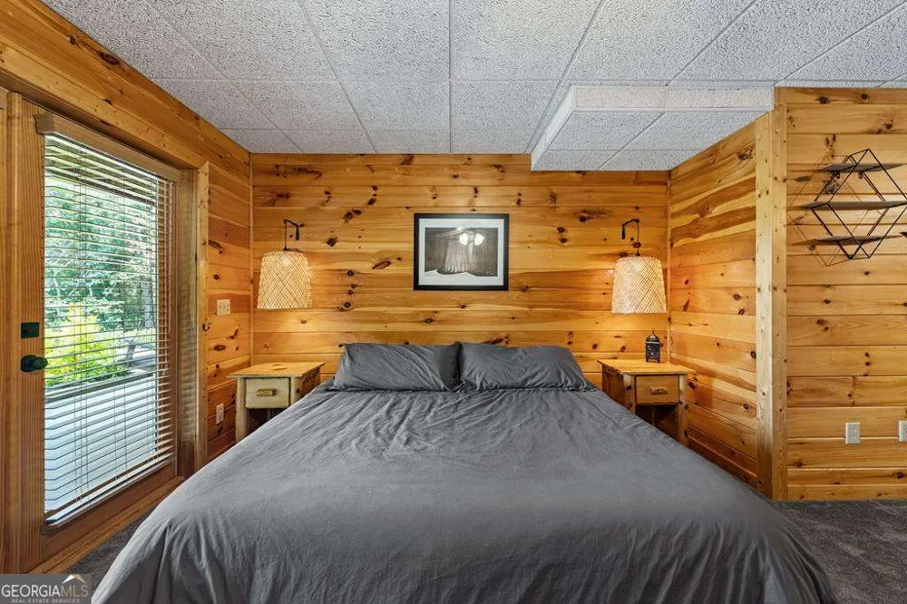 185 Austin Mountain RD Copperhill, TN 37317