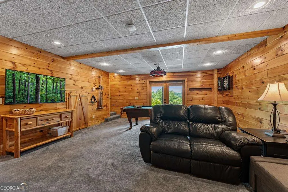 185 Austin Mountain RD Copperhill, TN 37317