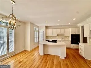 14 Carrington WAY Sandy Springs, GA 30328