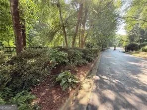 14 Carrington WAY Sandy Springs, GA 30328