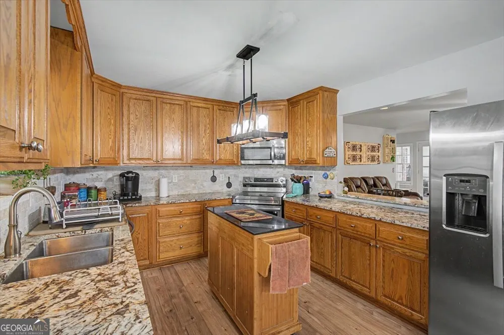 295 Josie LN Canton, GA 30114