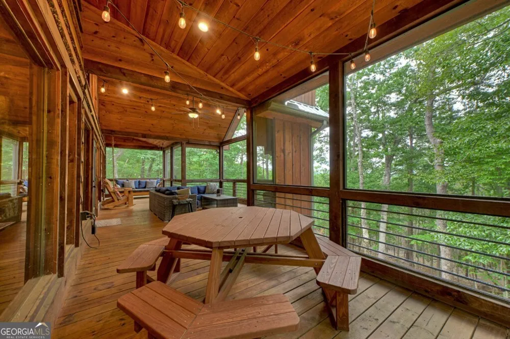 187 Hayden Way DR Morganton, GA 30560