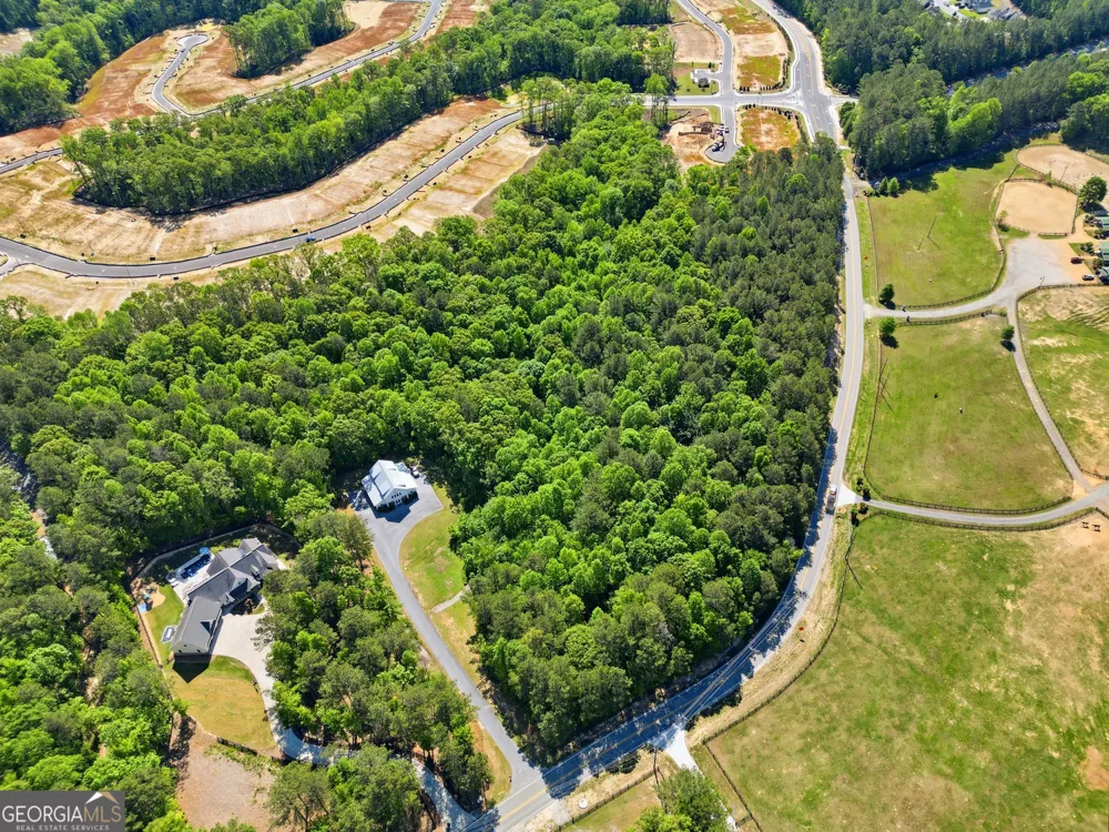 2560 Harmony Grove Church RD Dallas, GA 30132