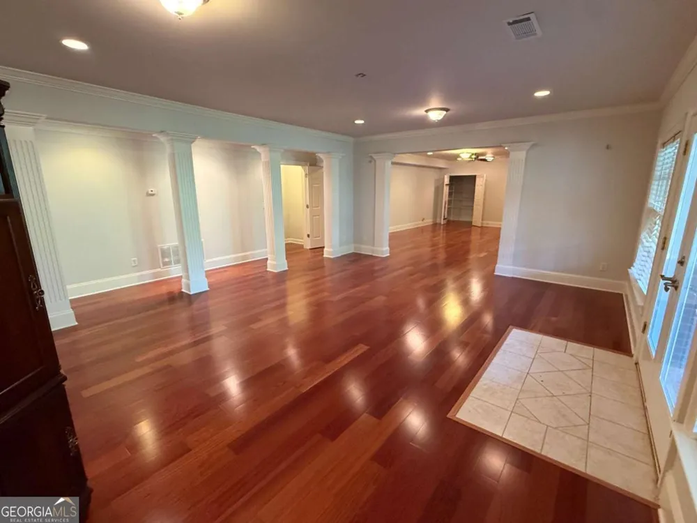 2120 Falling Water CT Cumming, GA 30041