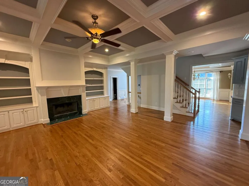 2120 Falling Water CT Cumming, GA 30041