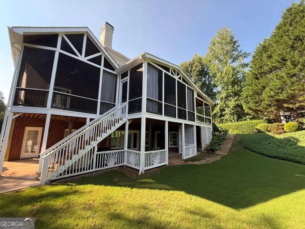2120 Falling Water CT Cumming, GA 30041