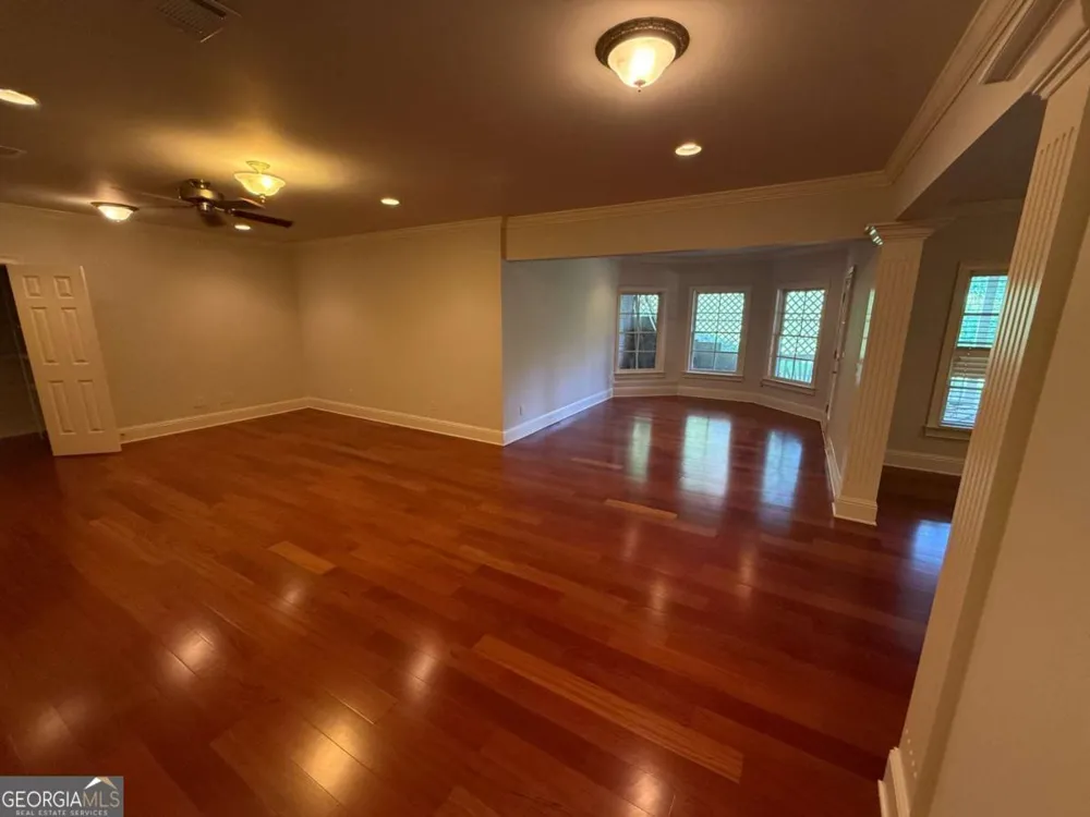2120 Falling Water CT Cumming, GA 30041