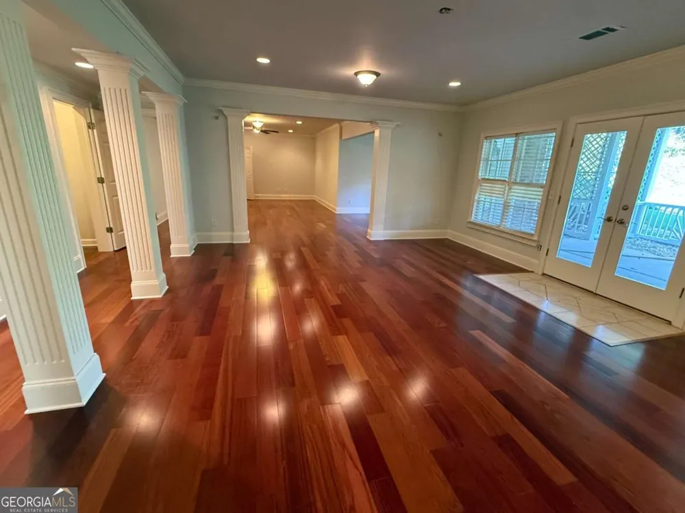 2120 Falling Water CT Cumming, GA 30041